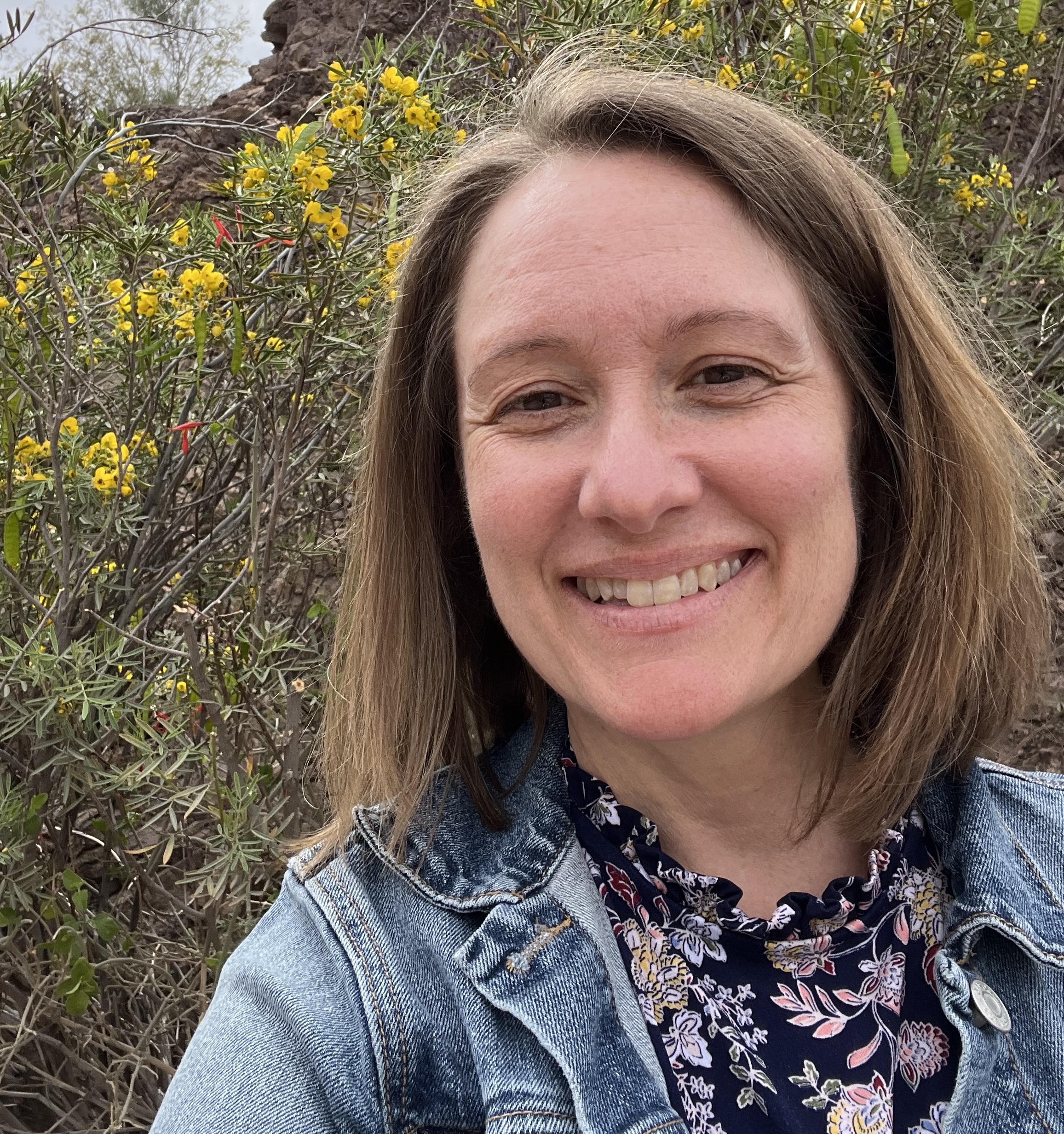 Headshot of Sarah Hansen