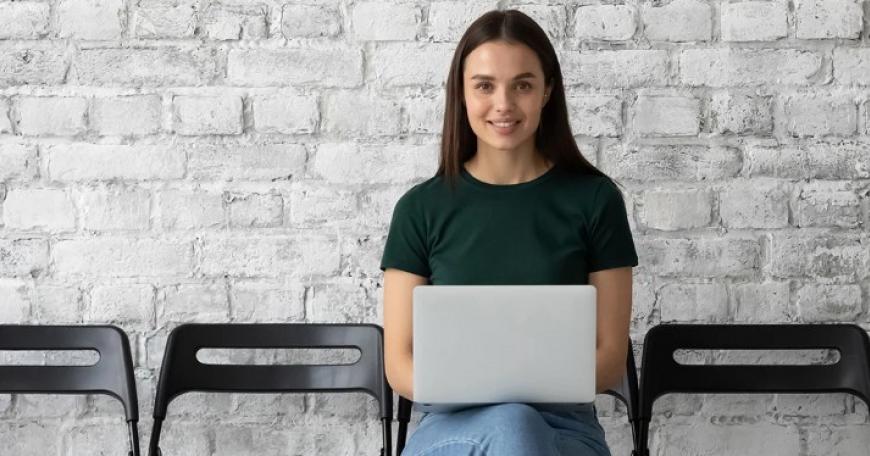 How to Set Yourself Apart in the Job Market with Online Coursework