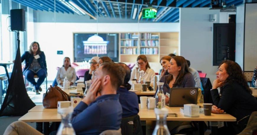 Sharing knowledge and challenging the status quo