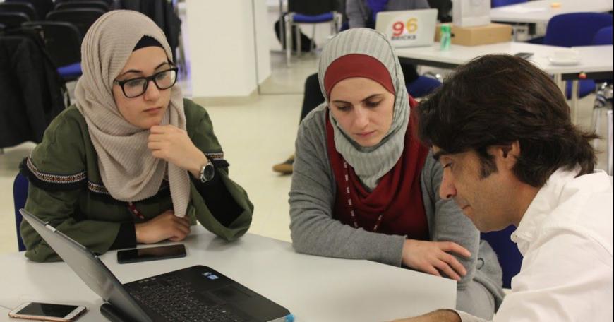 Applications for second offering of the ReACT Computer and Data Science Program are now open. 