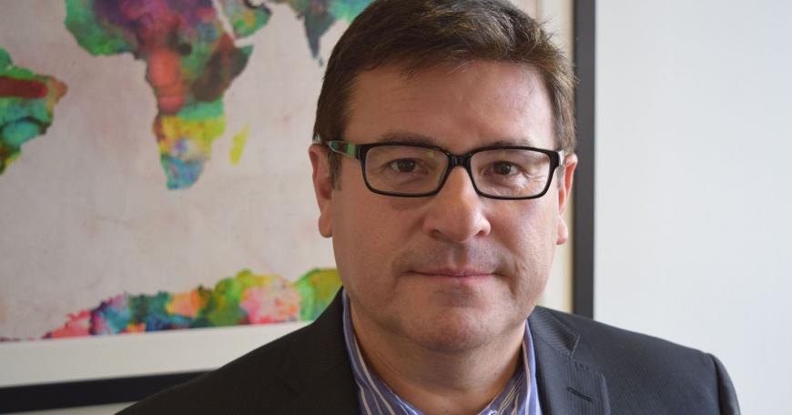 David Niño's popular online course, “Leadership and Innovation for Technology Professionals,” is the first of many that will be offered in Spanish.