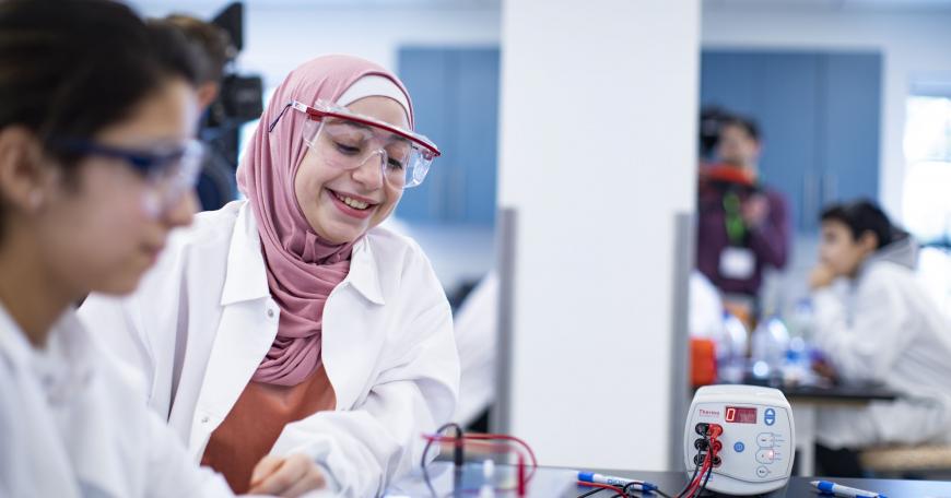 The online summer program will teach students about biotechnology and the unique ways neuroscientists and inventors use STEM knowledge to solve problems.