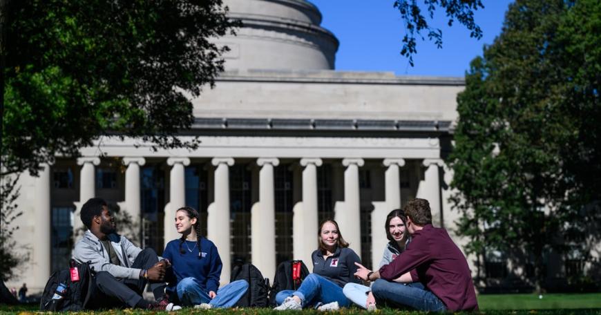 Universal Learning combines the subject matter expertise of MIT faculty and Open Learning’s more than 25 years of innovation in online education to deliver a learning experience centered on real-world stories, practical exercises, and the needs of global learners.