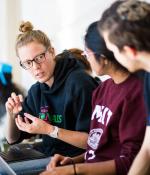 A ‘mind and hand’ approach to online learning