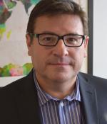 David Niño's popular online course, “Leadership and Innovation for Technology Professionals,” is the first of many that will be offered in Spanish.